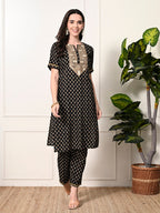 Myshka Women's Cotton Printed Kurta Set | Grocsy