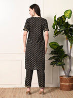 Myshka Women's Cotton Printed Kurta Set | Grocsy