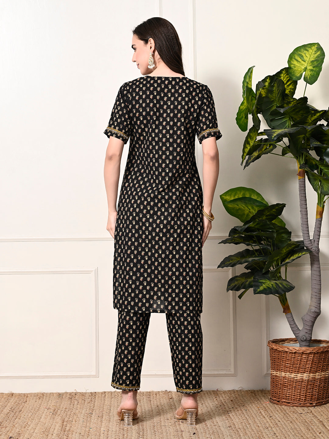 Myshka Women's Cotton Printed Kurta Set | Grocsy