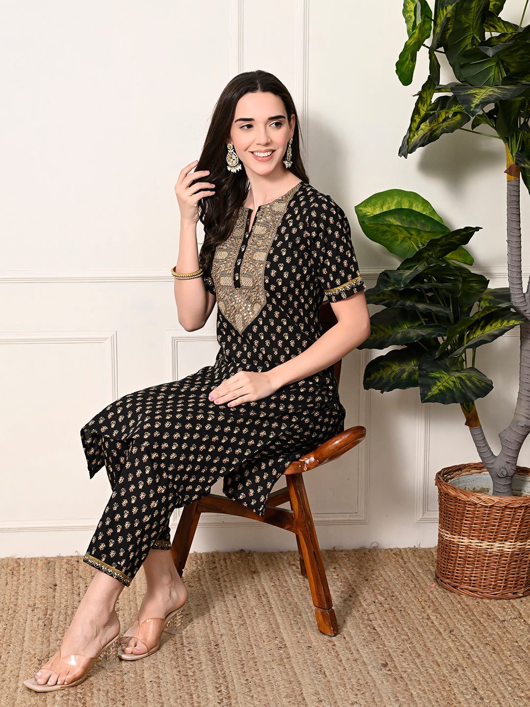 Myshka Women's Cotton Printed Kurta Set | Grocsy