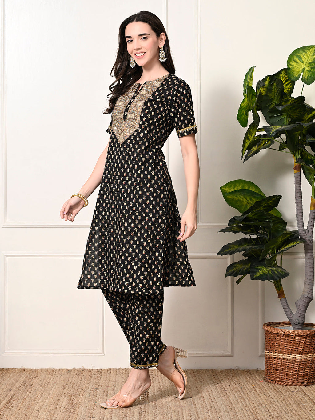 Myshka Women's Cotton Printed Kurta Set | Grocsy