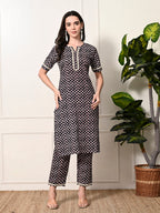 Myshka Women's Cotton Black Printed Kurta Set | Grocsy