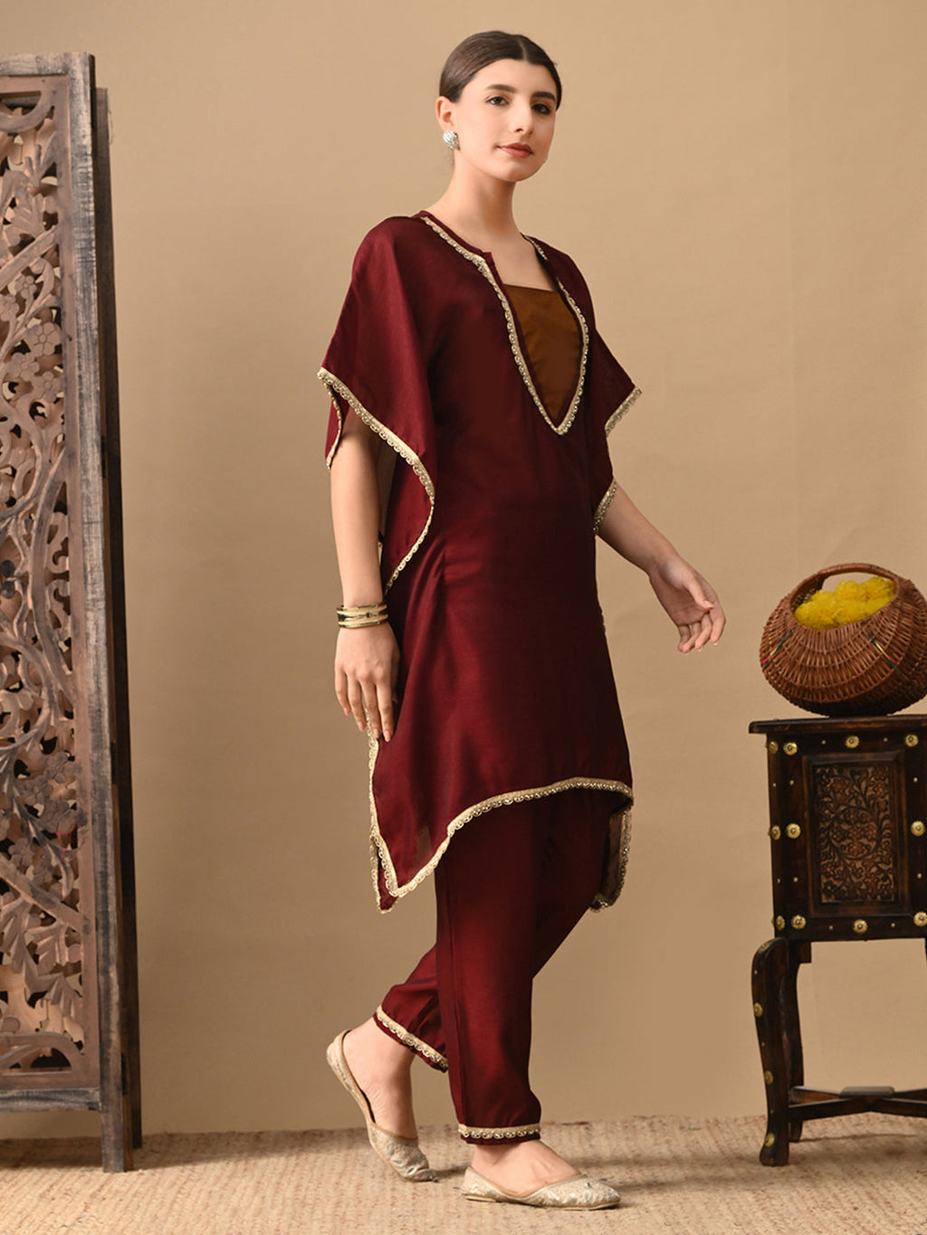 Myshka Maroon Silk Blend Kaftan Sweetheart Neck Short Sleeves Kurta Trousers With Dupatta | Grocsy