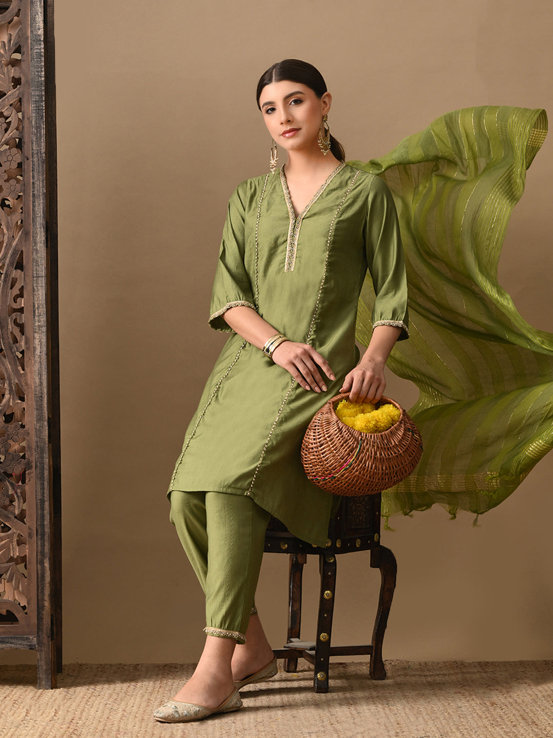 Myshka Green Silk Blend Straight V-Neck Three-Quarter Sleeves Kurta Trousers With Dupatta | Grocsy