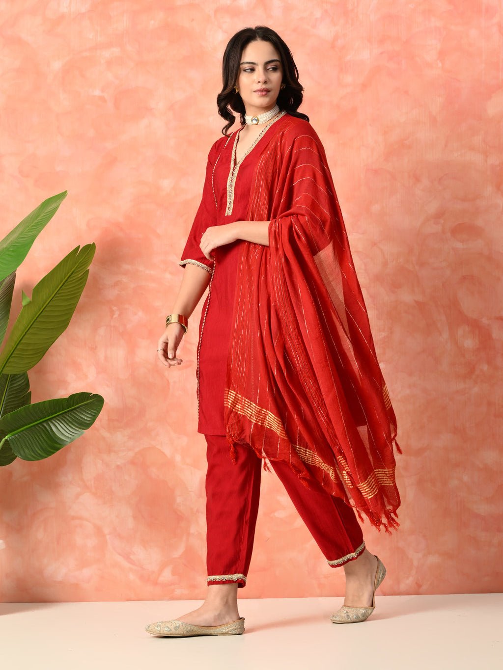 Myshka Red Silk Blend Straight V-Neck Three-Quarter Sleeves Kurta Trousers With Dupatta | Grocsy