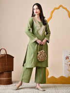 Myshka Green Silk Blend Straight Round Neck Long Sleeves Kurta Trousers Set | Grocsy