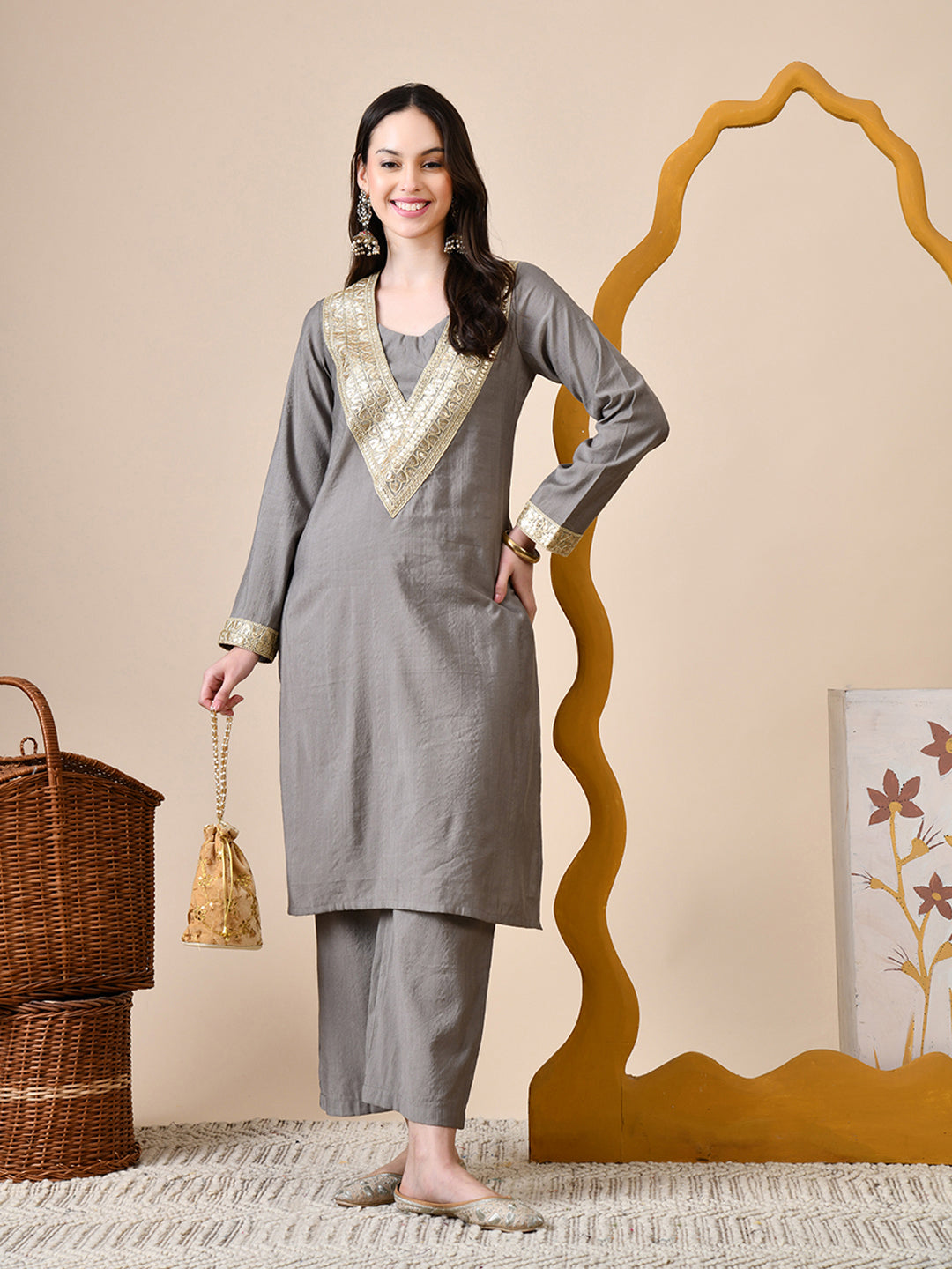 Myshka Gray Silk Blend Straight Round Neck Long Sleeves Kurta Trousers Set | Grocsy