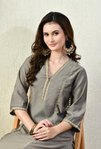 Myshka Gray Silk Blend Straight Round Neck Three-Quarter Sleeves Kurta Trousers Set | Grocsy