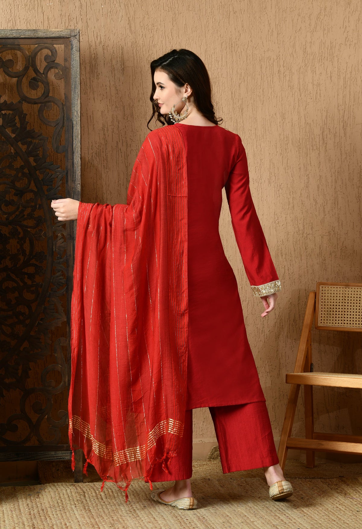 Myshka Red Silk Blend Straight Round Neck Long Sleeves Kurta Trousers With Dupatta | Grocsy