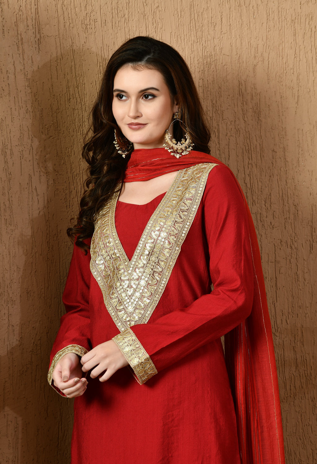 Myshka Red Silk Blend Straight Round Neck Long Sleeves Kurta Trousers With Dupatta | Grocsy