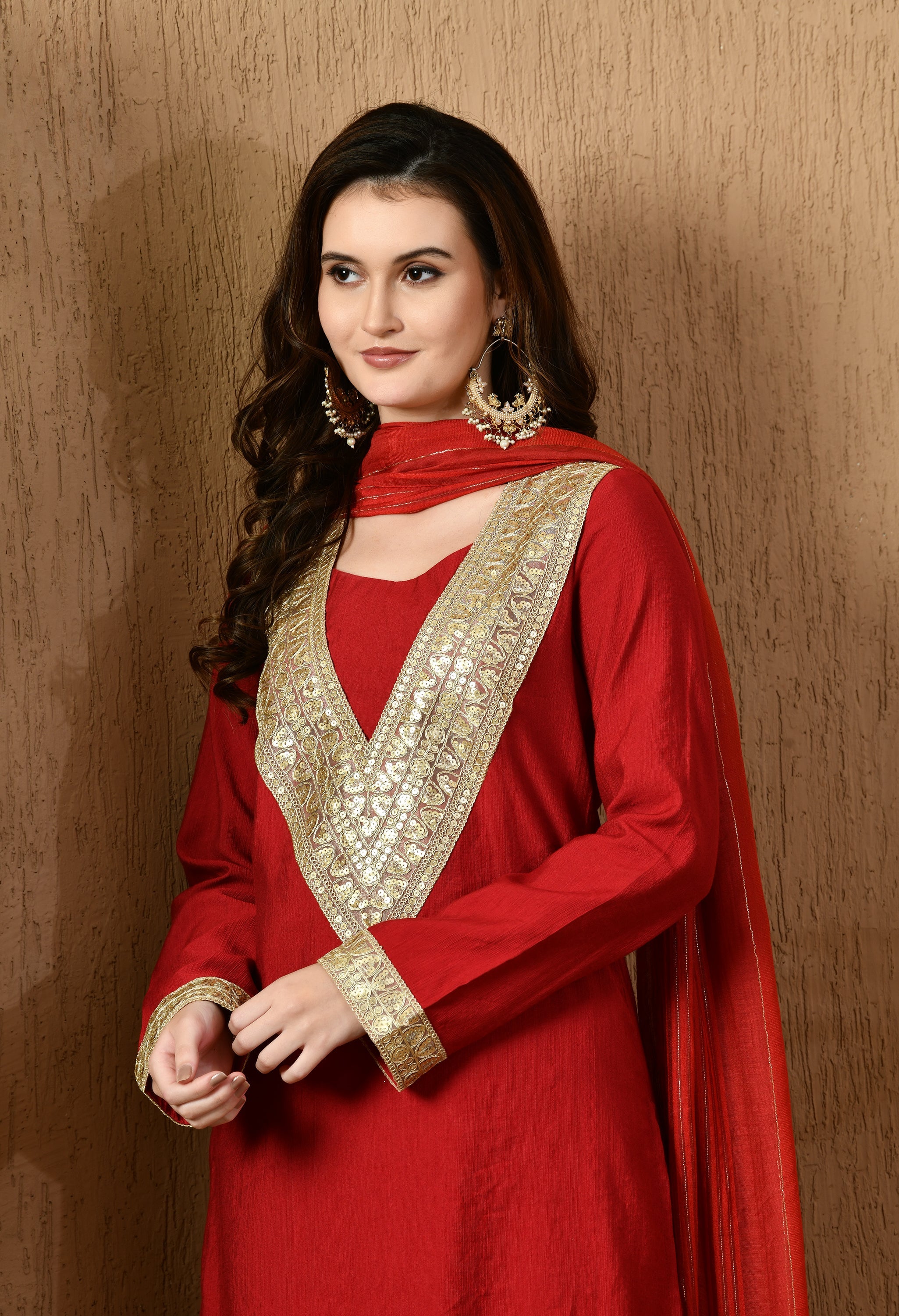 Myshka Red Silk Blend Straight Round Neck Long Sleeves Kurta Trousers With Dupatta | Grocsy