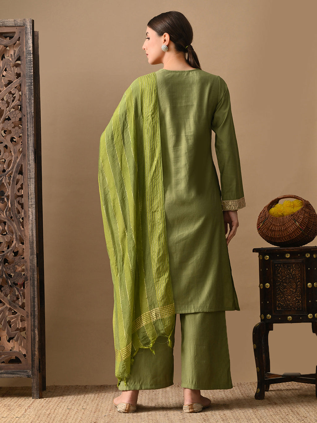Myshka Green Silk Blend Straight Round Neck Long Sleeves Kurta Trousers With Dupatta | Grocsy
