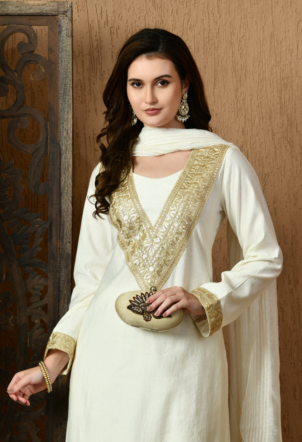 Myshka White Silk Blend Straight Round Neck Long Sleeves Kurta Trousers With Dupatta | Grocsy