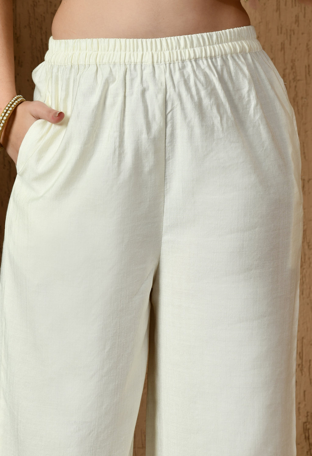Myshka White Silk Blend Straight Round Neck Long Sleeves Kurta Trousers With Dupatta | Grocsy