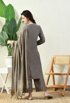 Myshka Gray Silk Blend Straight Round Neck Long Sleeves Kurta Trousers With Dupatta | Grocsy