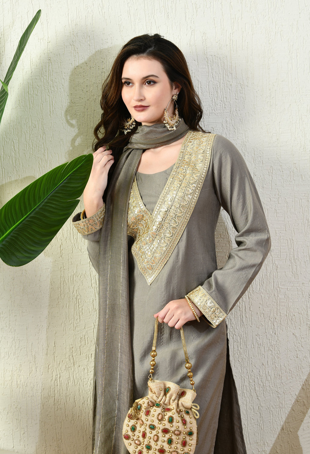 Myshka Gray Silk Blend Straight Round Neck Long Sleeves Kurta Trousers With Dupatta | Grocsy