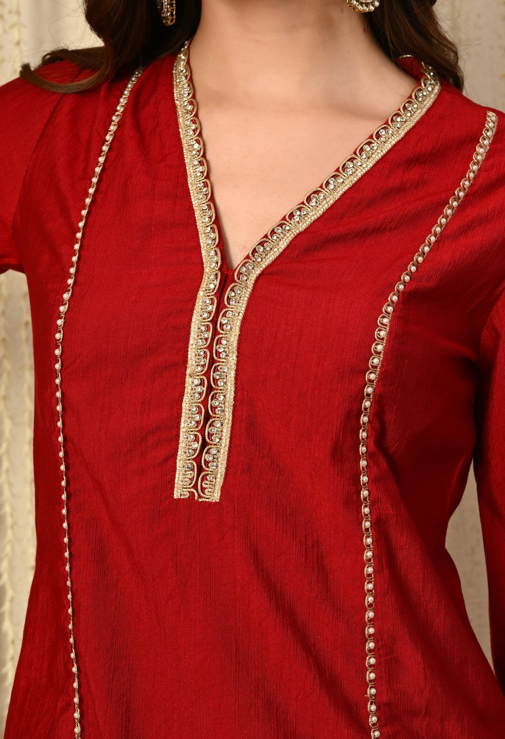 Myshka Red Silk Blend Straight Round Neck Three-Quarter Sleeves Kurta Trousers Set | Grocsy