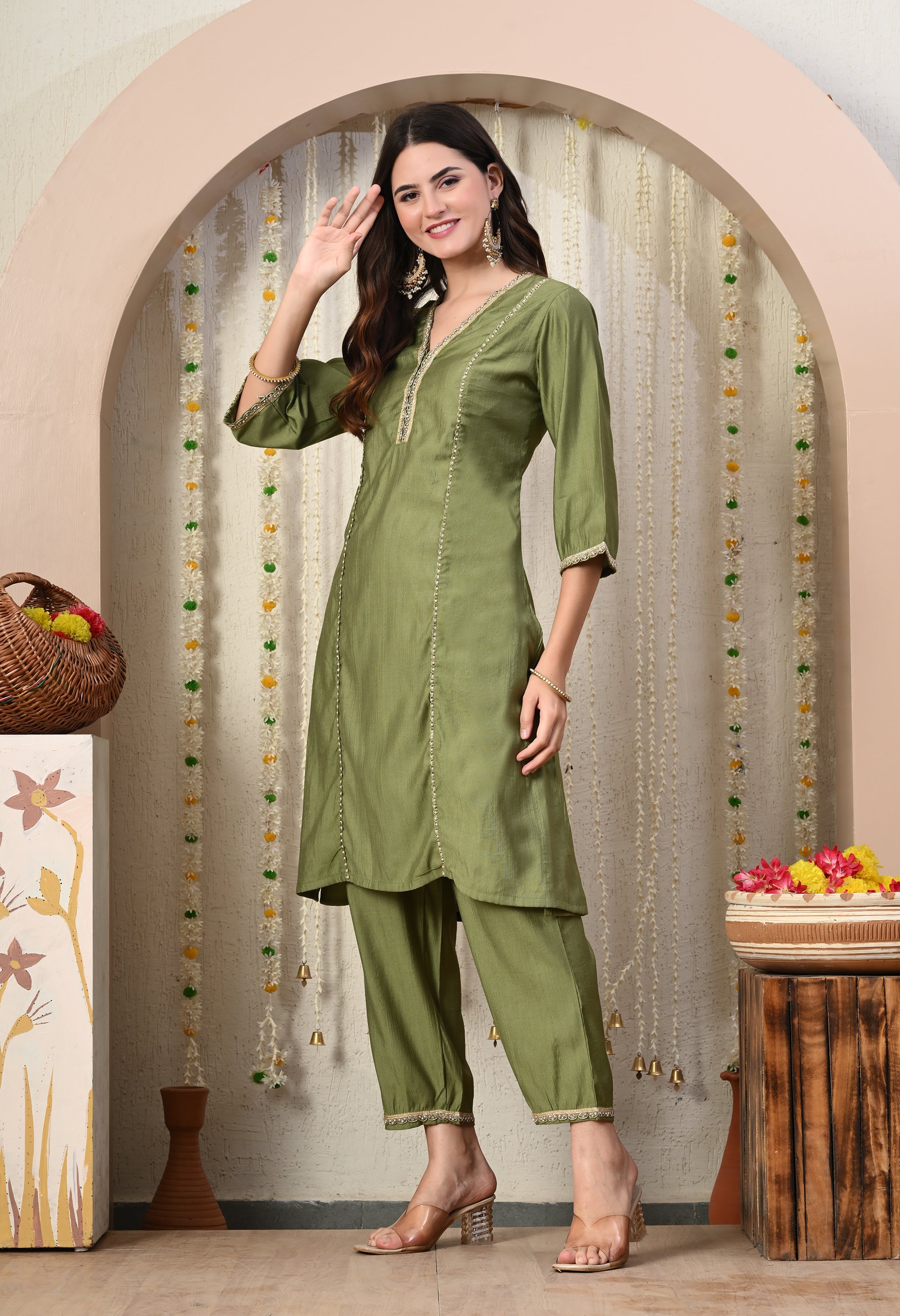 Myshka Green Silk Blend Straight Round Neck Three-Quarter Sleeves Kurta Trousers Set | Grocsy