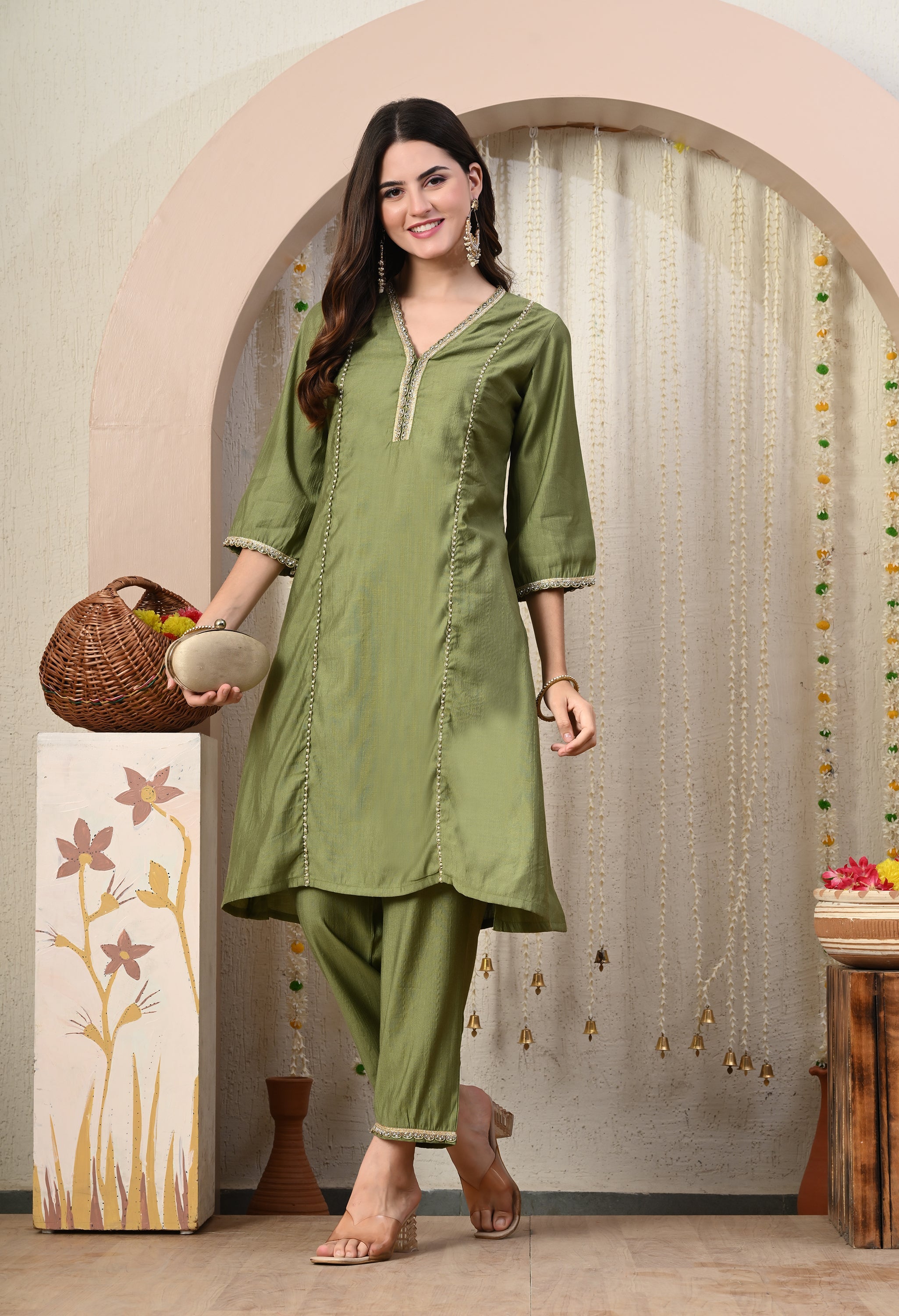 Myshka Green Silk Blend Straight Round Neck Three-Quarter Sleeves Kurta Trousers Set | Grocsy