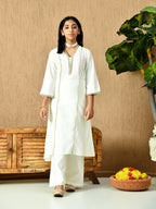 Myshka Kids Girls Calf length Embellished Kurta Set White Color | Grocsy