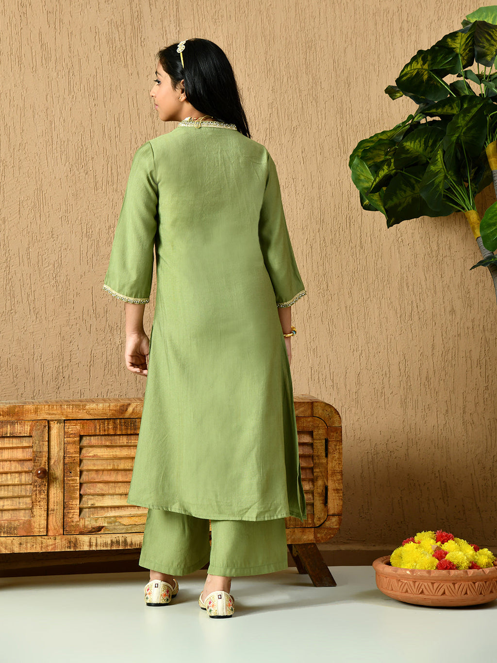 Myshka Kids Girls Calf length Embellished Kurta Set Olive Color | Grocsy