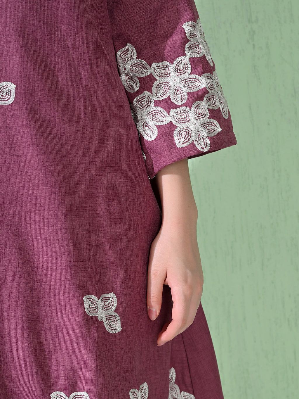Myshka Women's Embroidered Calf Length Mauve Kurta With Palazzo | Grocsy