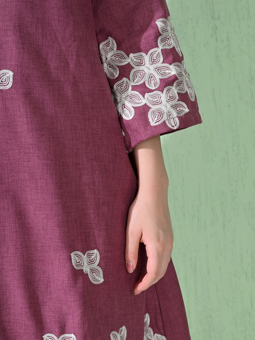 Myshka Women's Embroidered Calf Length Mauve Kurta With Palazzo | Grocsy