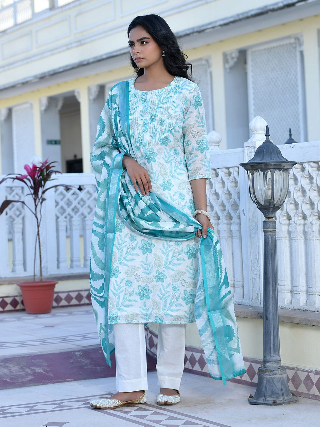 Vaasva Women's Cream Turquoise Linen Digital Printed Suit Set | Grocsy