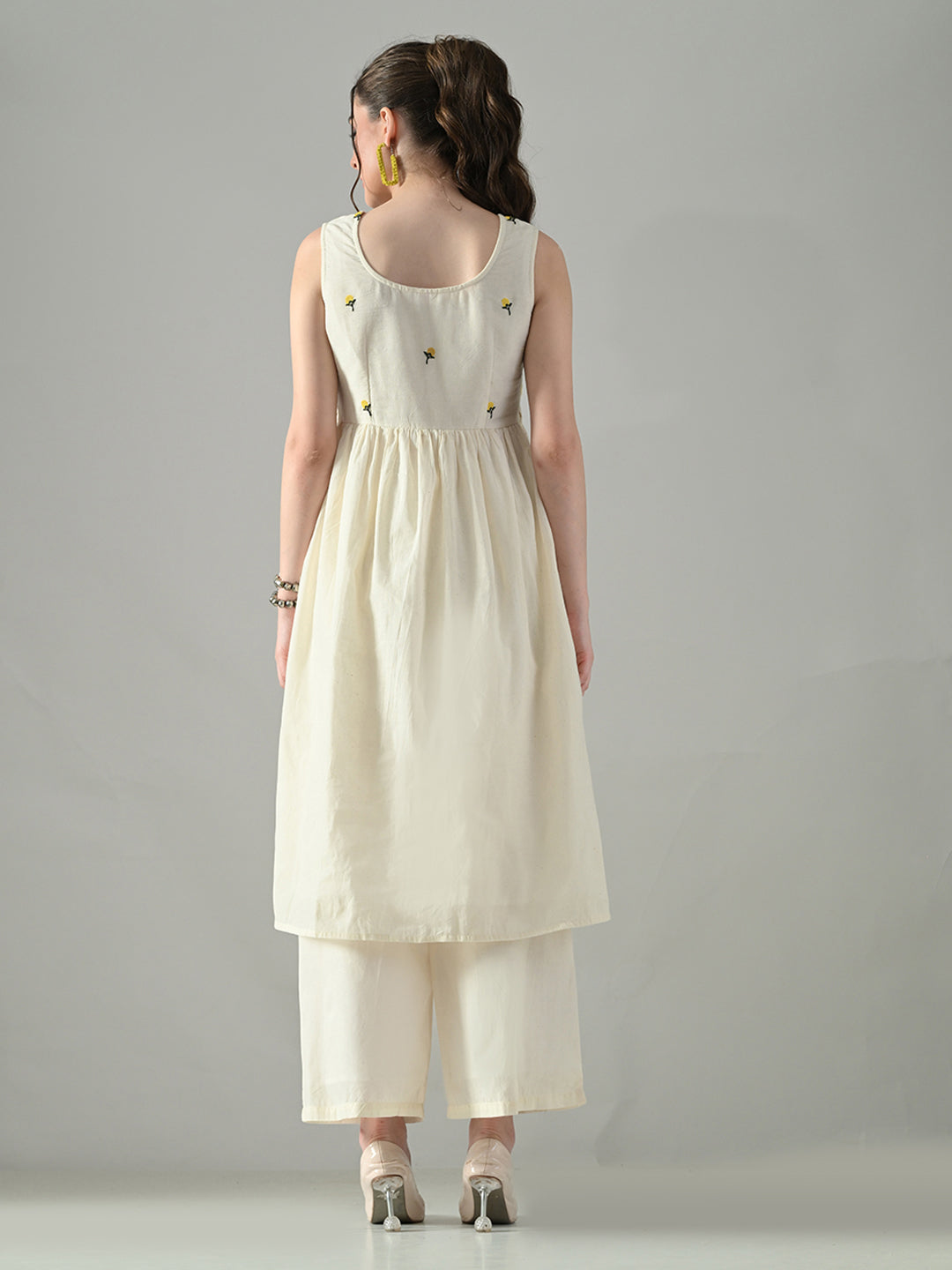 Myshka Women Off White Embroidered Long Kurta With Front Slit Trouser | Grocsy