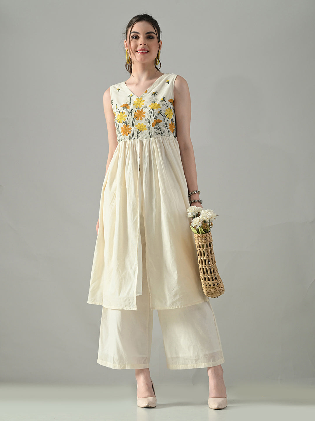 Myshka Women Off White Embroidered Long Kurta With Front Slit Trouser | Grocsy