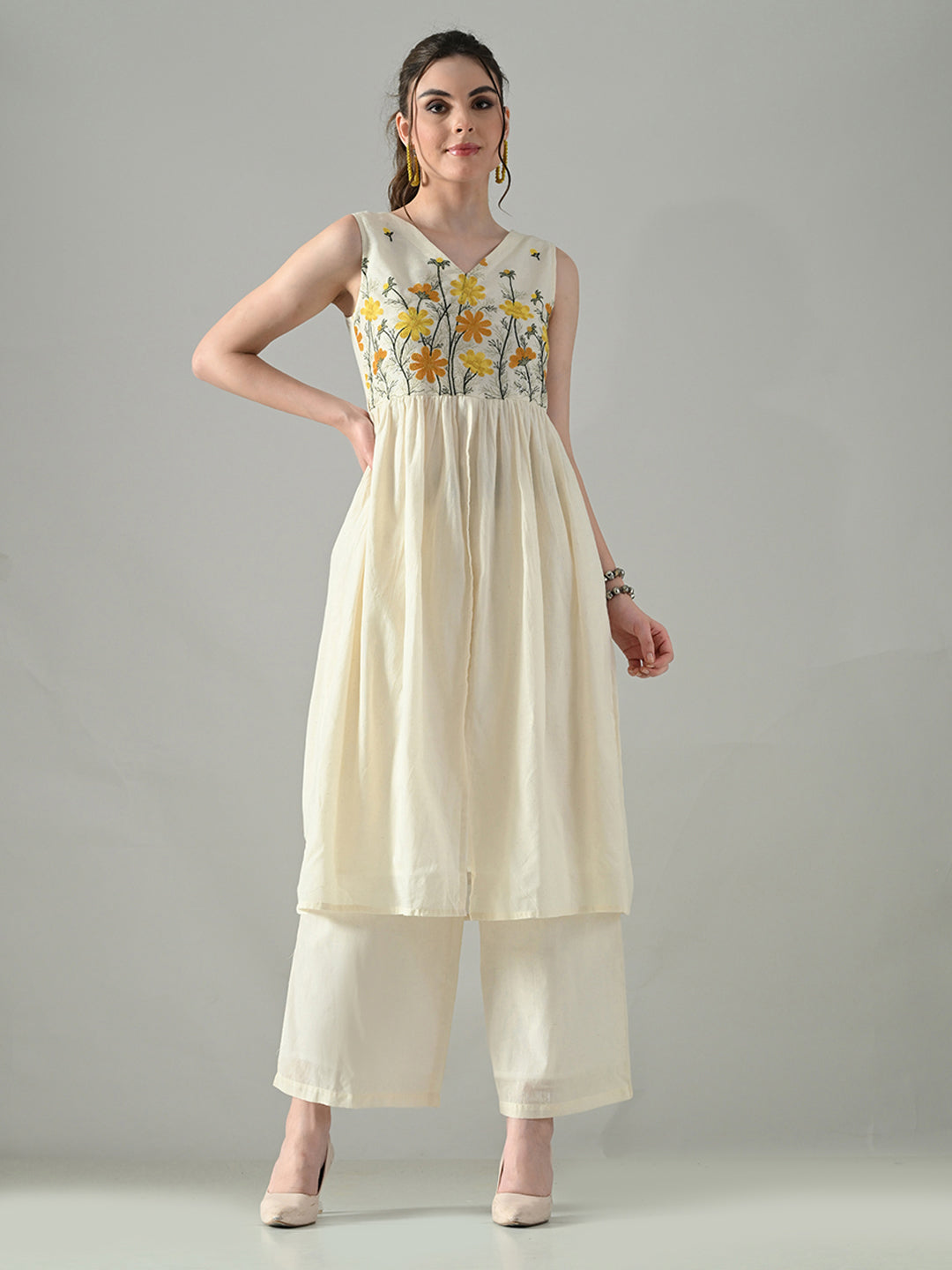 Myshka Women Off White Embroidered Long Kurta With Front Slit Trouser | Grocsy