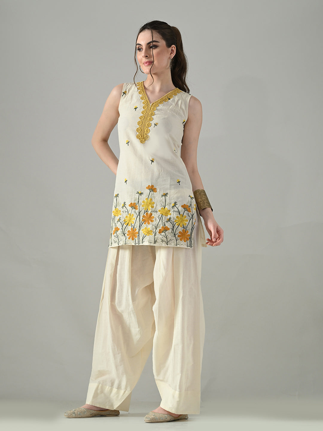 Myshka Women Off White Embroidered Short Kurta With Farsi Salwar | Grocsy