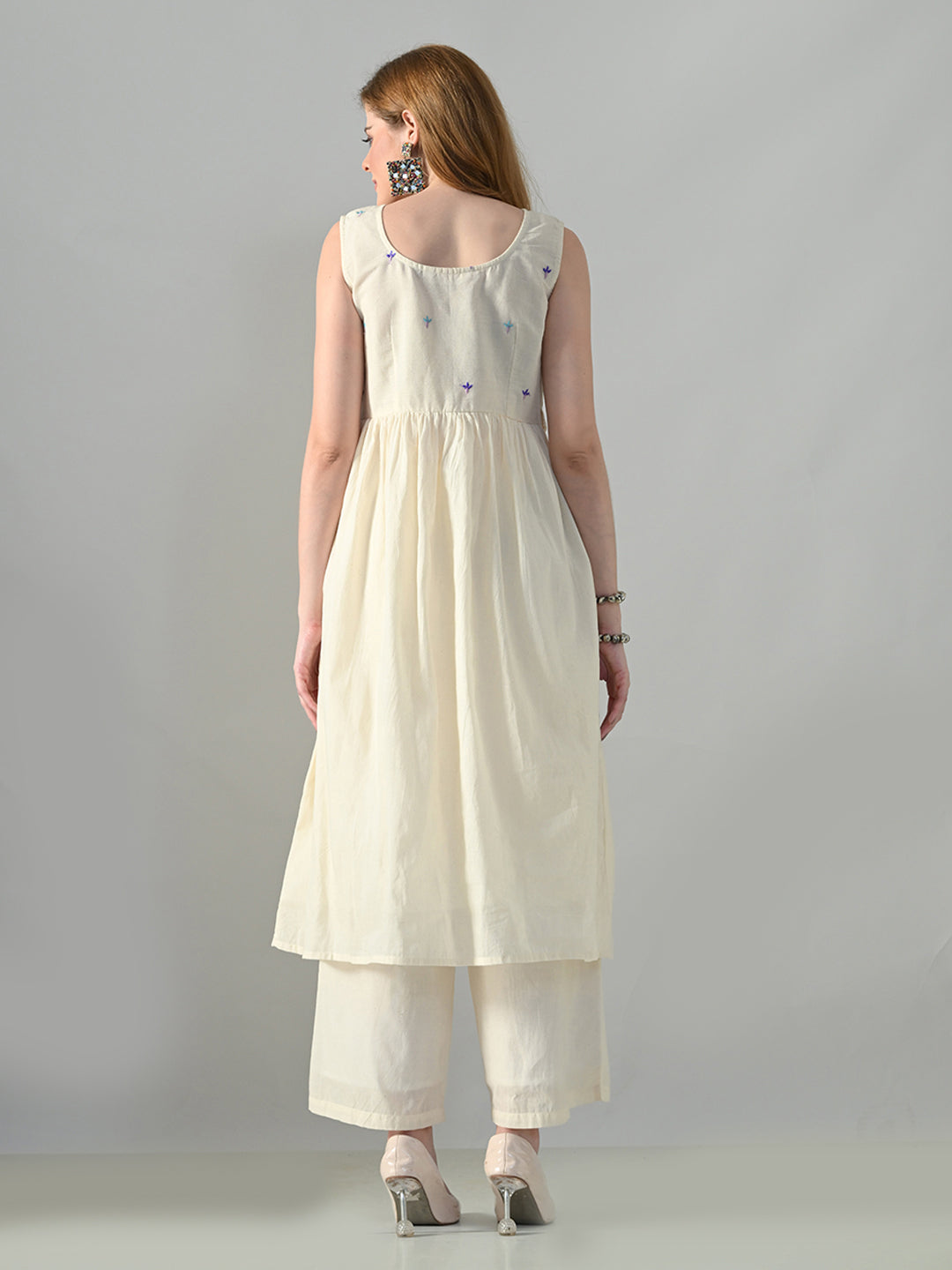 Myshka Women Off White Embroidered Long Kurta With Front Slit Trouser | Grocsy