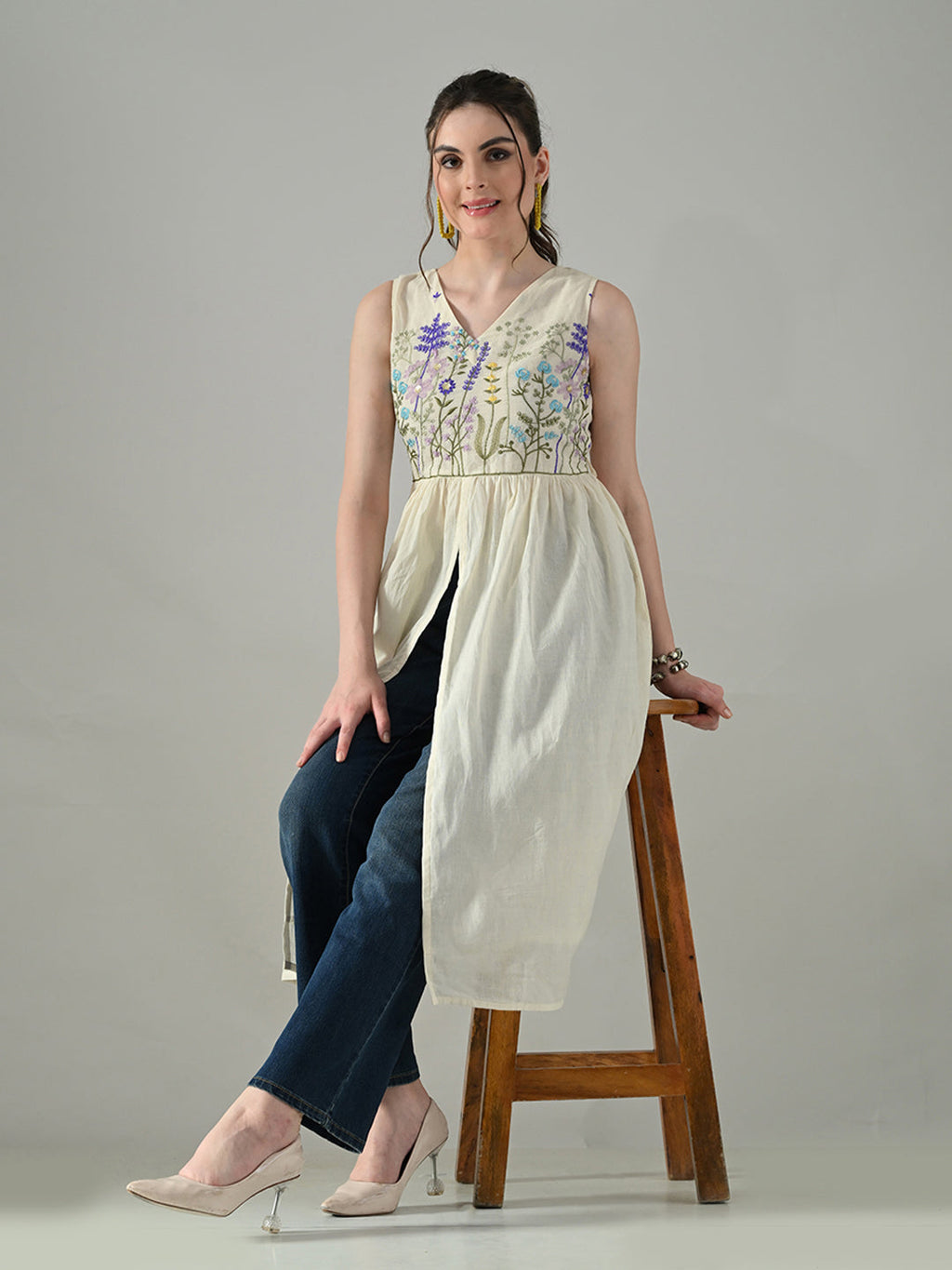 Myshka Women Off White Multicolor Thread Embroidered Sleeveless Long Kurta | Grocsy