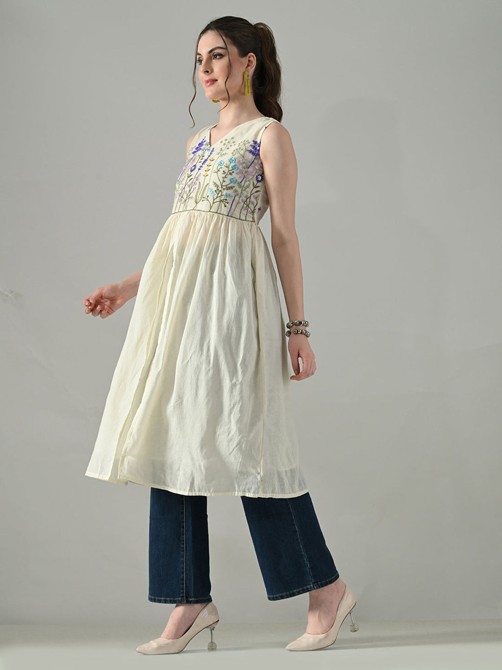 Myshka Women Off White Multicolor Thread Embroidered Sleeveless Long Kurta | Grocsy