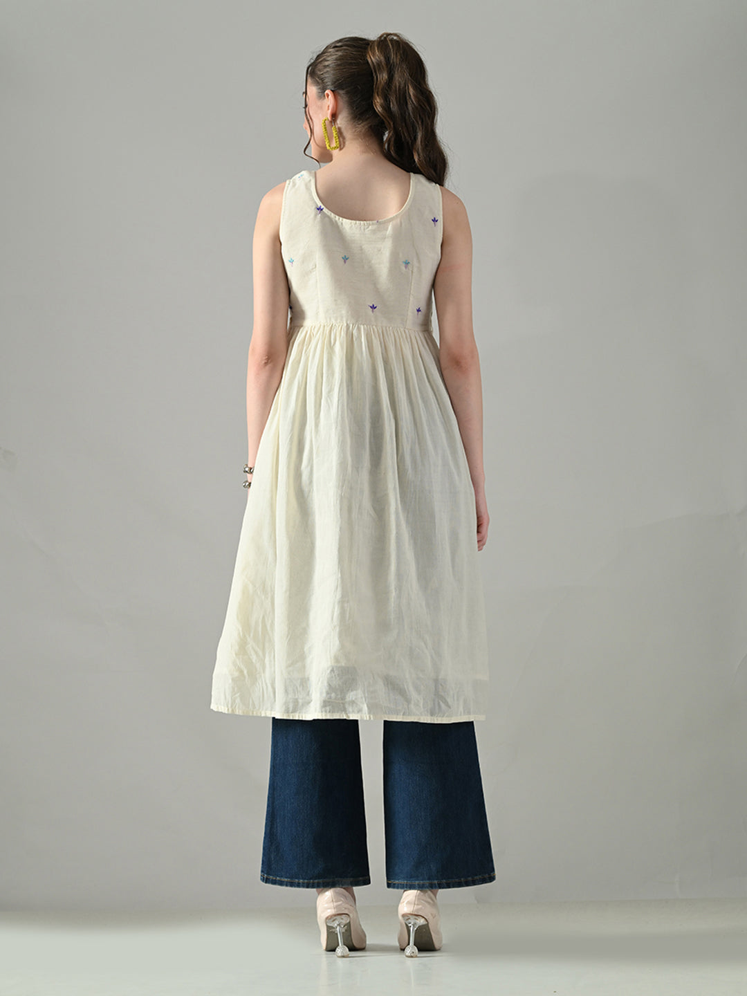 Myshka Women Off White Multicolor Thread Embroidered Sleeveless Long Kurta | Grocsy