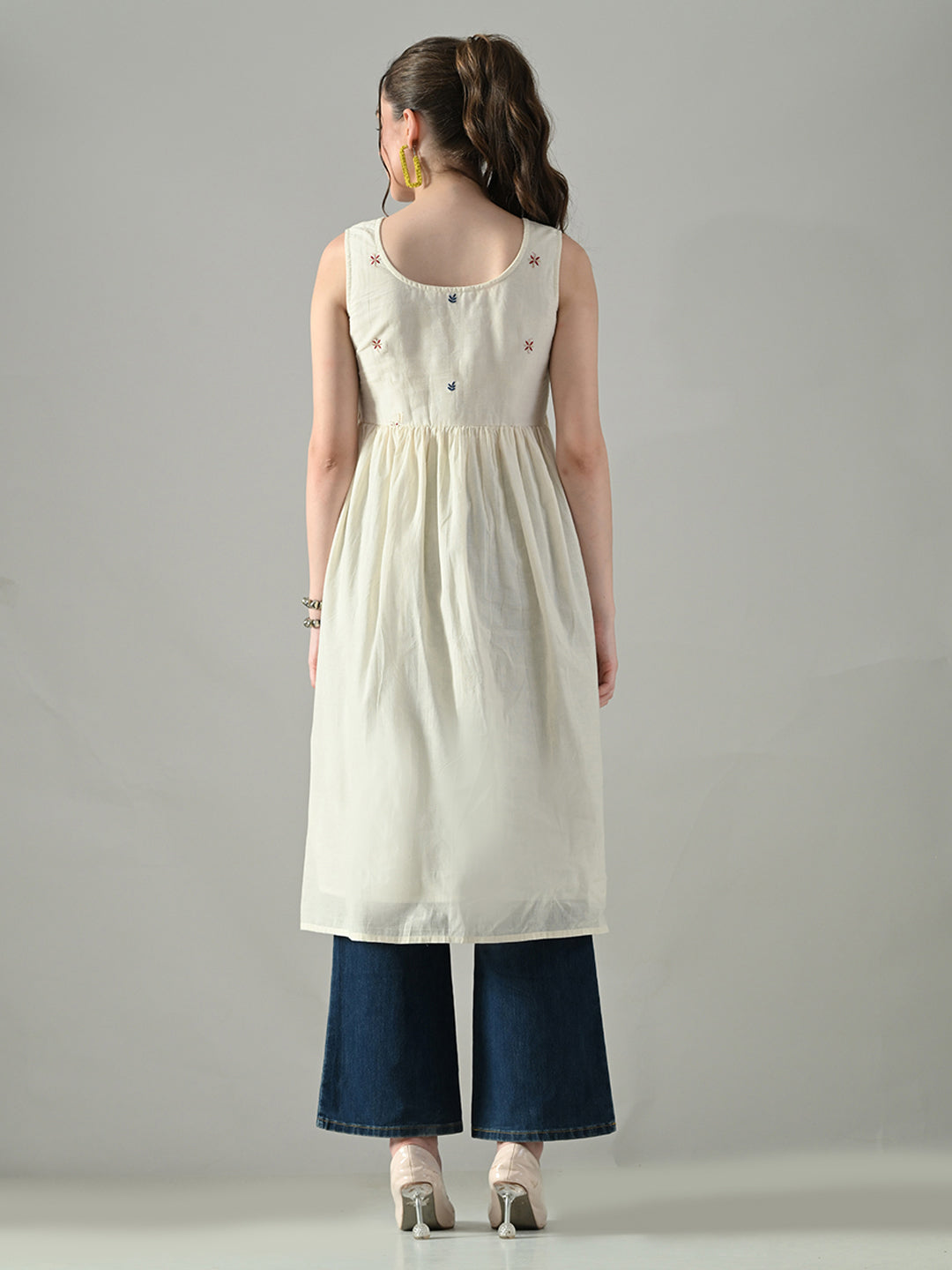 Myshka Women Off White Multicolor Thread Embroidered Sleeveless Long Kurta | Grocsy