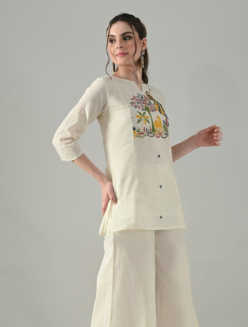 Myshka Women Off White Multicolor Thread Embroidered Tunic Three Quarter Sleeves Round Neck | Grocsy