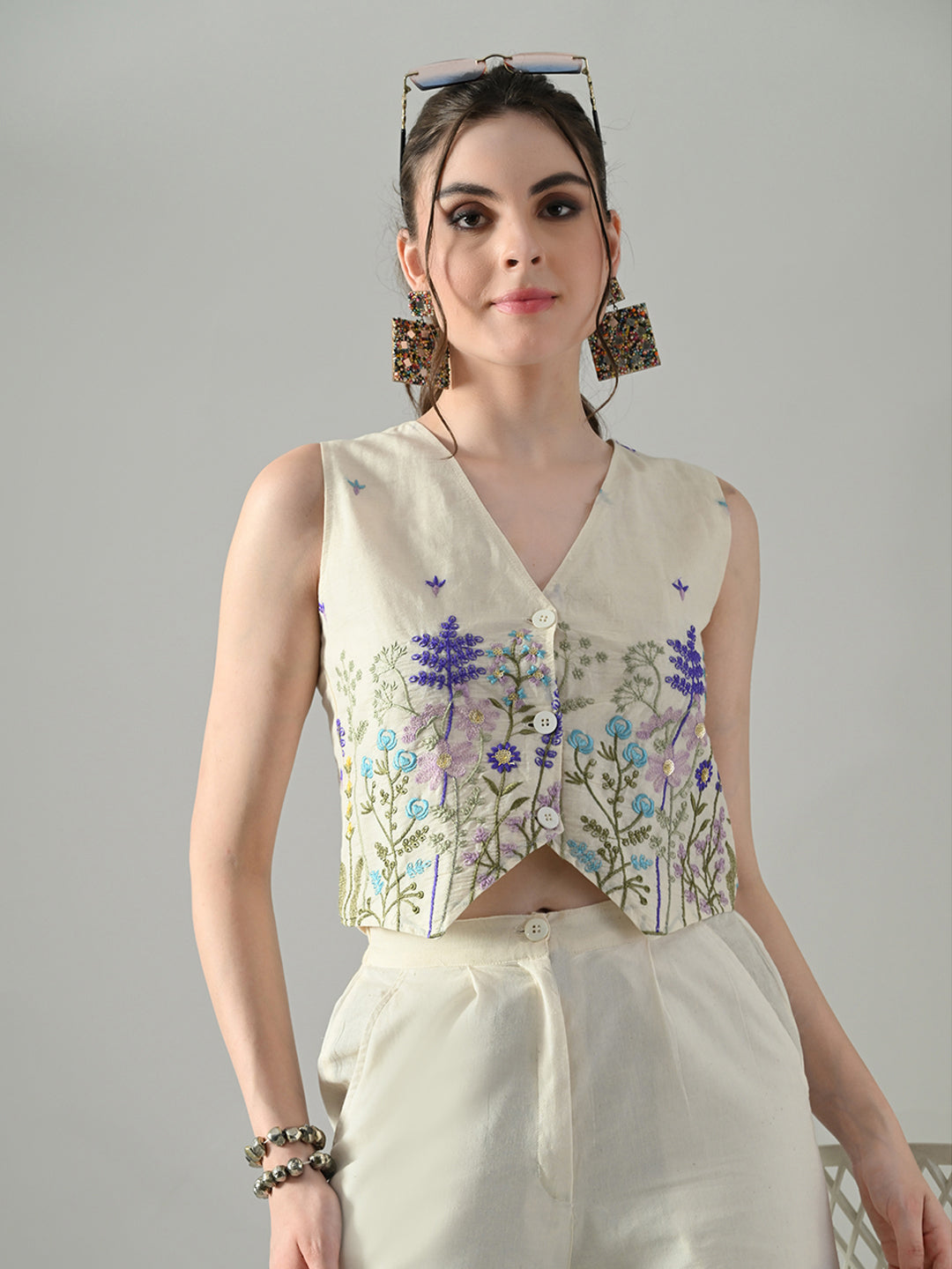 Myshka Women Off White Multicolor Thread Embroidered Co-Ord Set | Grocsy