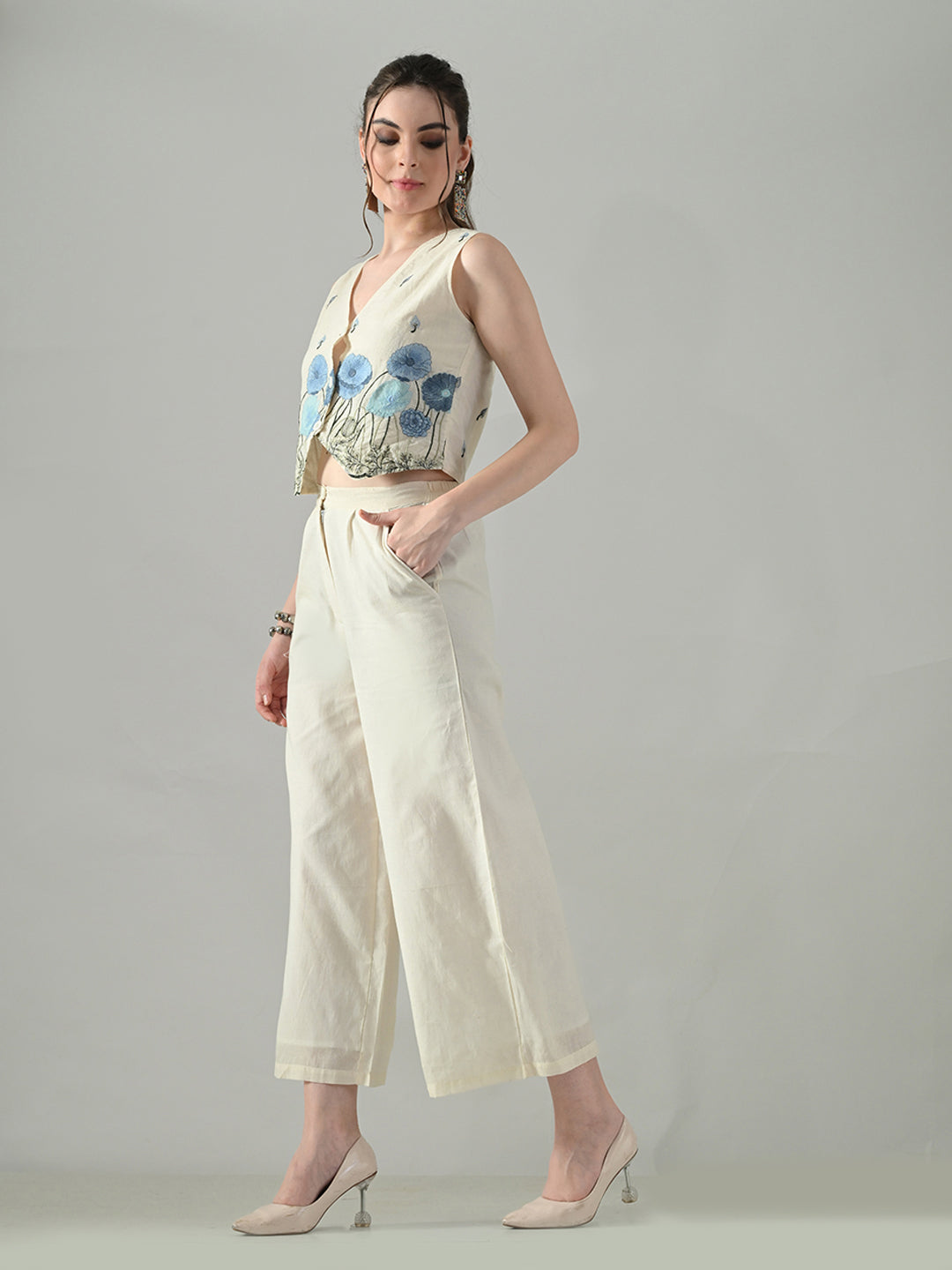 Myshka Women Off White Multicolor Thread Embroidered Co-Ord Set | Grocsy