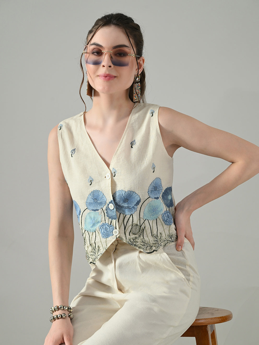 Myshka Women Off White Multicolor Thread Embroidered Co-Ord Set | Grocsy
