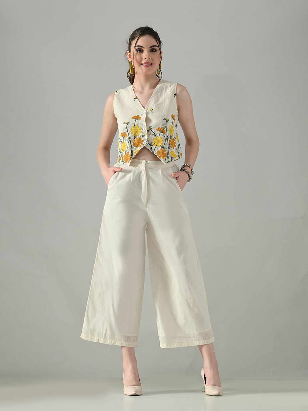 Myshka Women Off White Multicolor Thread Embroidered Co-Ord Set | Grocsy