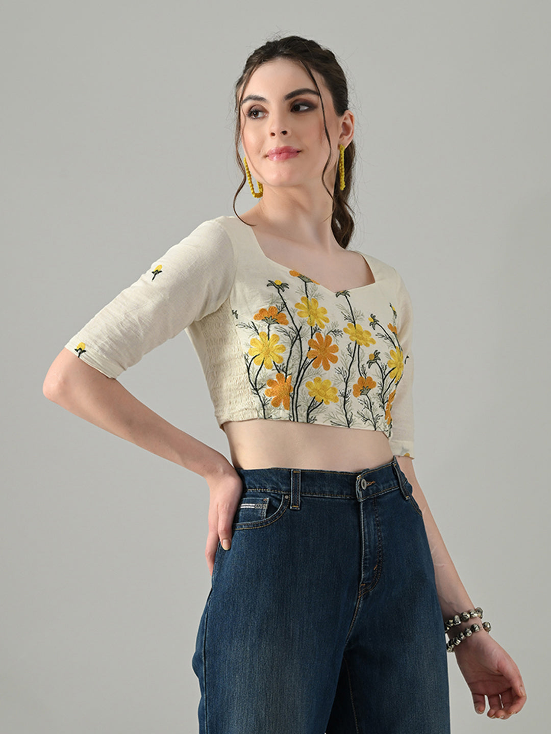 Myshka Women Off White Multicolor Thread Embroidered Saree Blouse | Grocsy