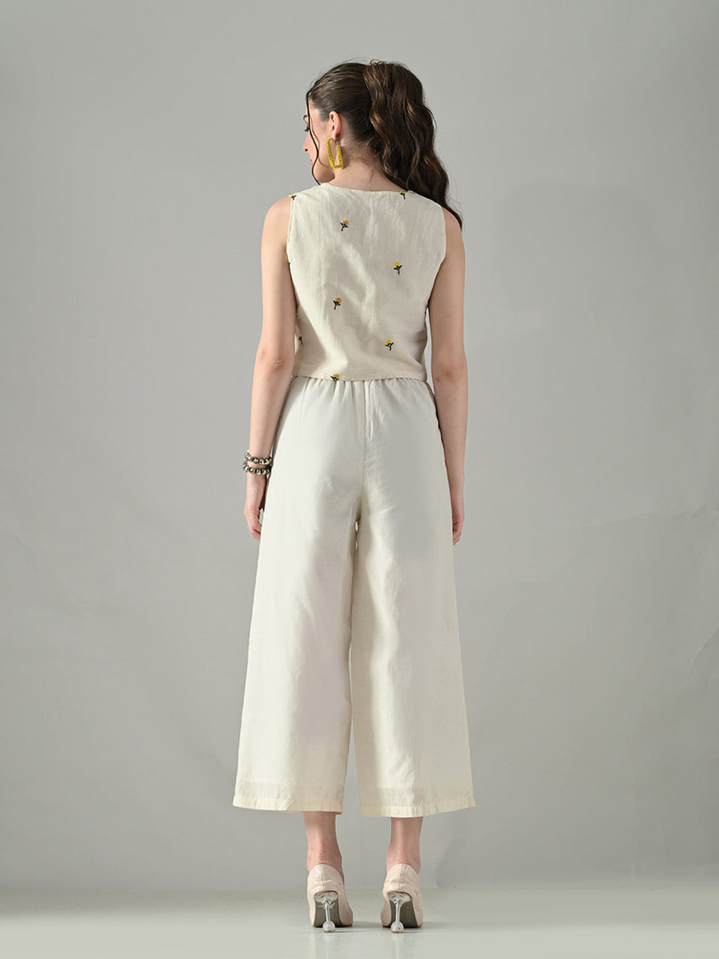 Myshka Women Off White Multicolor Thread Embroidered Waistcoat | Grocsy