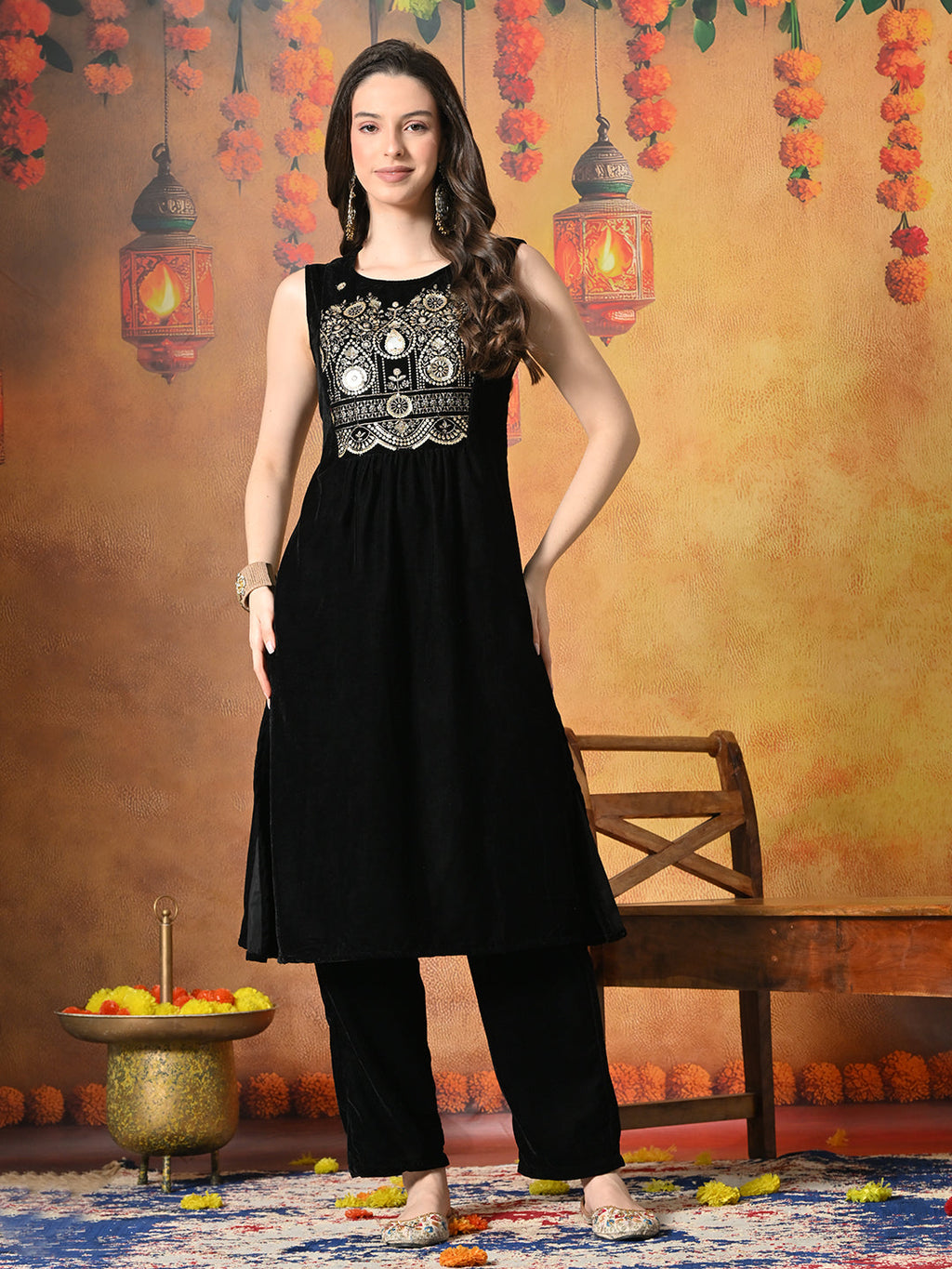 Myshka Women Black Velvet Embroidered Yoke Sleeveless Kurta Set | Grocsy