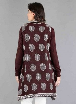 W for Woman Red Paisley Print Asymmetrical Cape | Grocsy