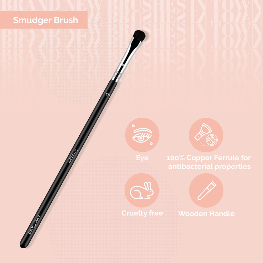 Miss Claire M21 - Smudger Brush - Chrome | Grocsy