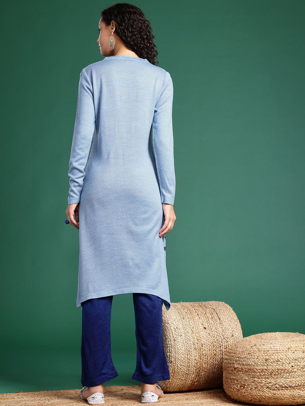 Sangria Geometric Printed Mandarin Collar Kurta | Grocsy