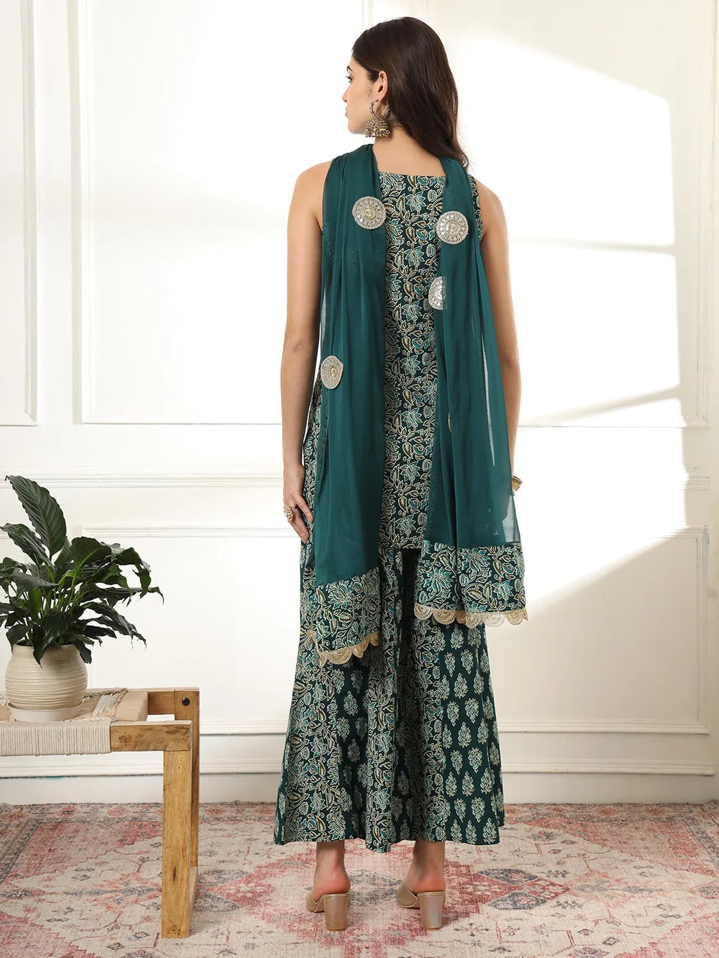 Yufta Cotton Green Kurta Palazzo Set | Grocsy