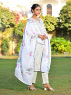 Vaasva Women's Grey Green Linen Suit Set With Cutwork Dupatta | Grocsy